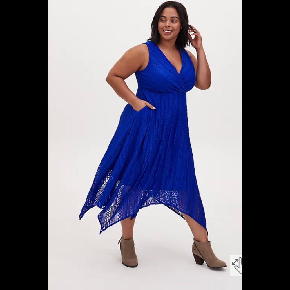 TORRID ELECTRIC BLUE GEO LACE HANDKERCHIEF MIDI DRESS size 2
